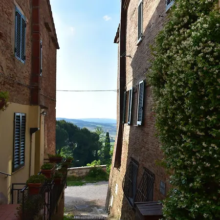 Ciliano 16 Apartment *